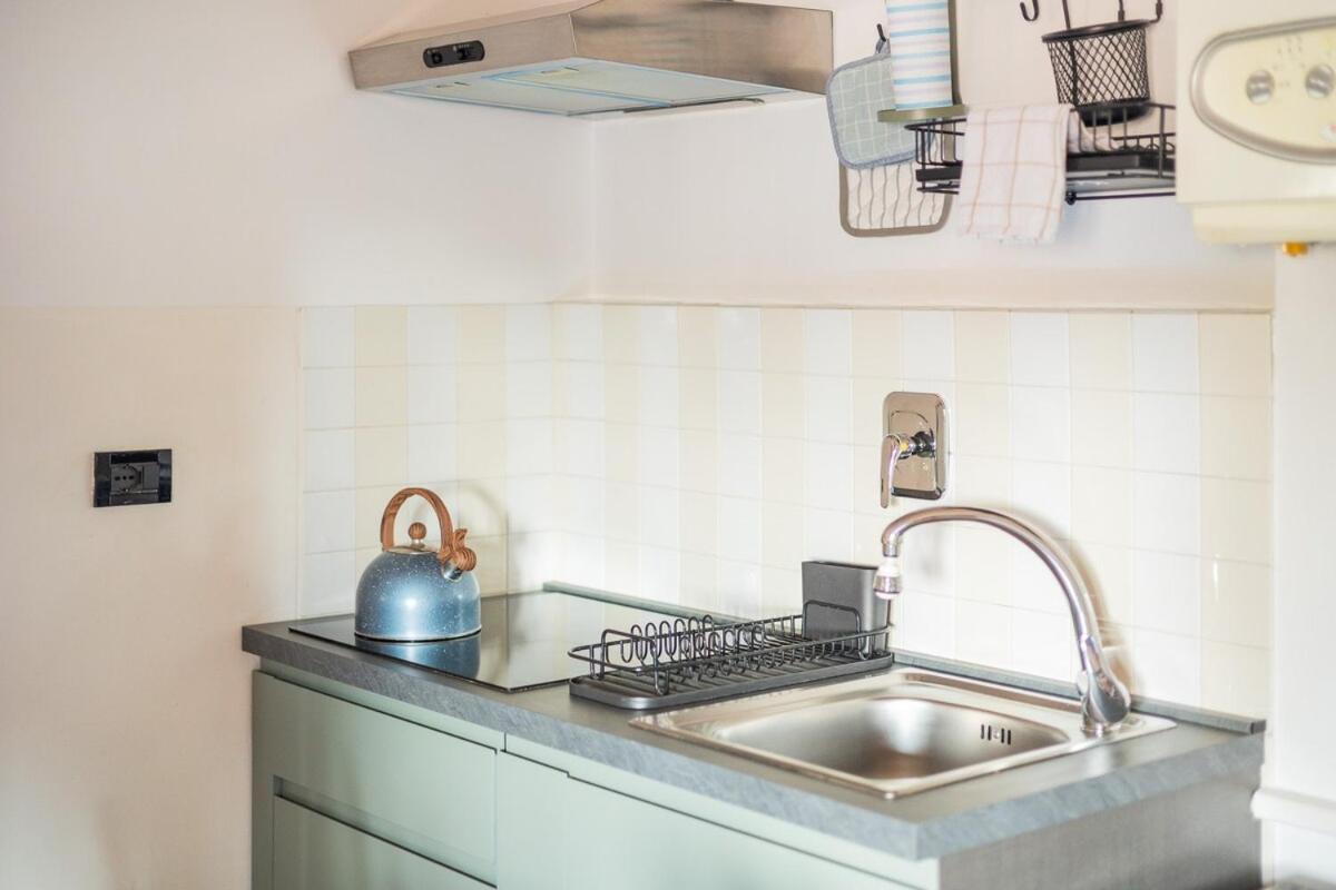 Ferienwohnung Monolocale Sui Tetti Di Bologna - Via Indipendenza Exterior foto
